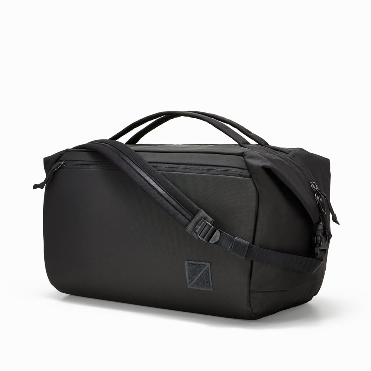 Transit Duffel 35L in Solution Black (Version D)